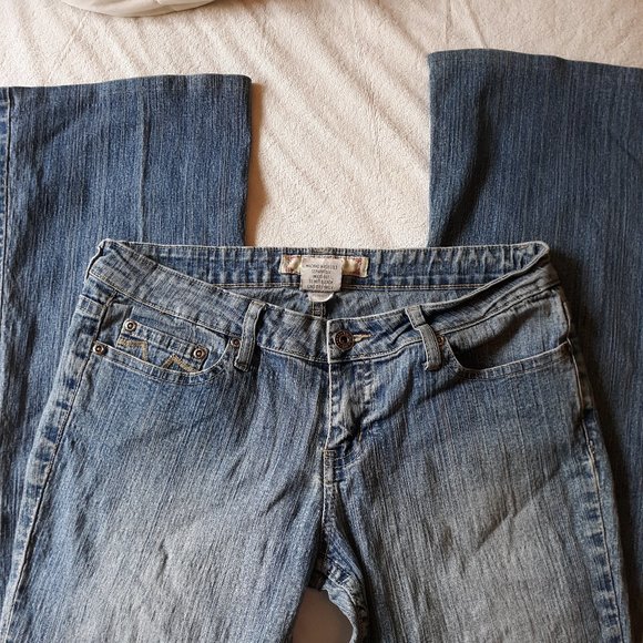 YMI Bootcut Jeans 9 - Picture 3 of 7